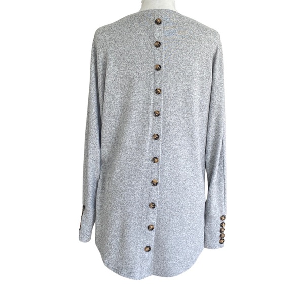 SHEIN pullover knit tunic with button detail and curved hem. Women's size M - Picture 2 of 8